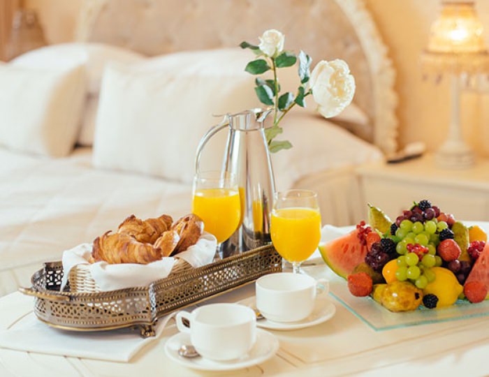 Room-service - Отель Mistral Hotel & SPA / Мистраль СПА